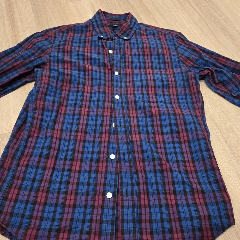 J. Crew Mens Slim 100% Cotton Fit Long Sleeve Plaid Button Down Shirt SZ Small